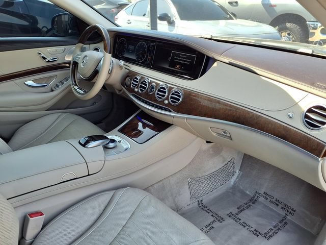Used 2015 Mercedes-Benz S 550 Sedan w/ Sport Package image 27
