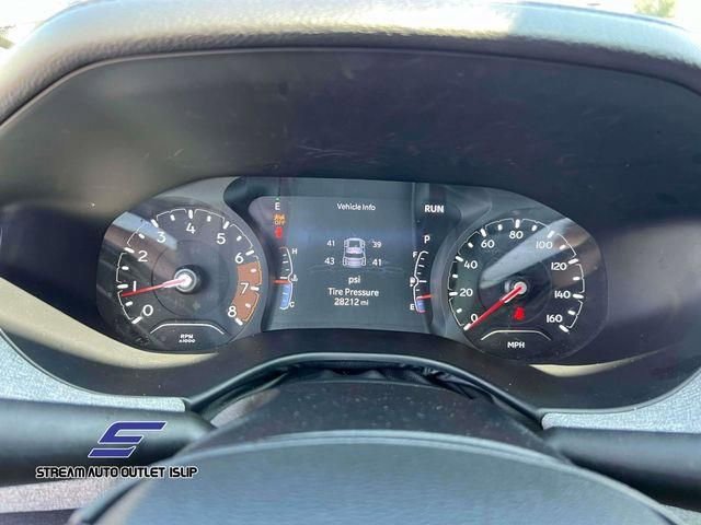 Used 2022 Jeep Compass Latitude AWD/4WD image 29