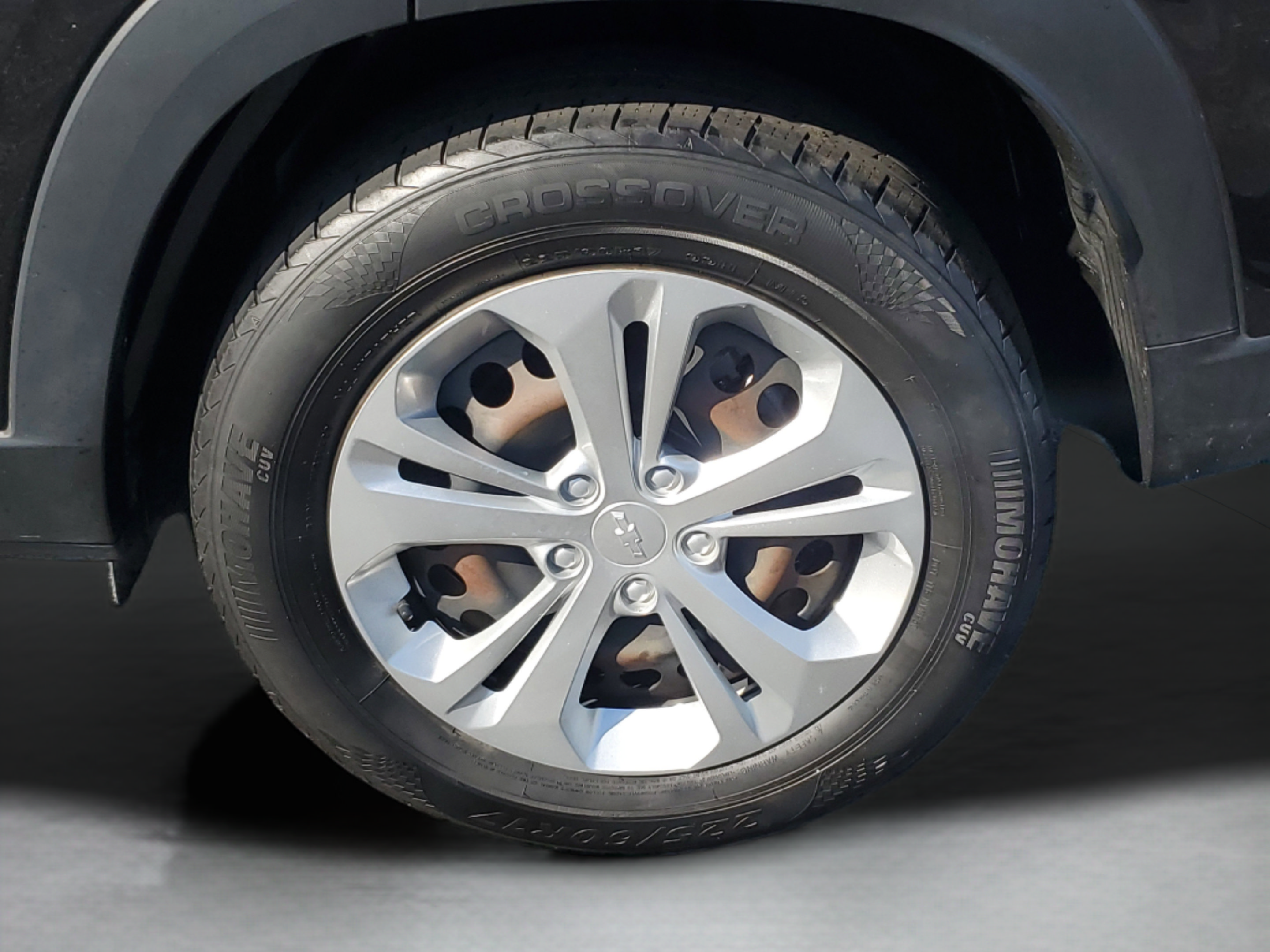 Used 2024 Chevrolet Trax LS FWD image 28