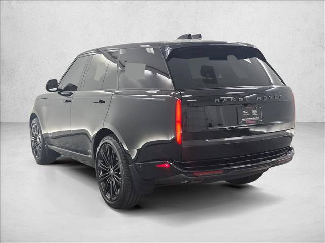 Certified 2025 Land Rover Range Rover SE AWD/4WD image 8