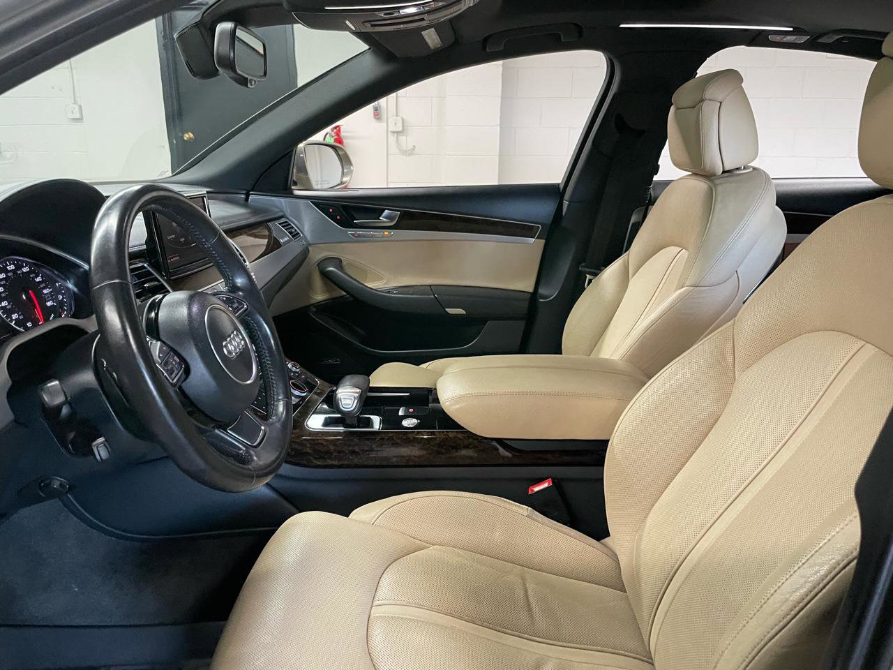 Used 2011 Audi A8 4.2 image 10
