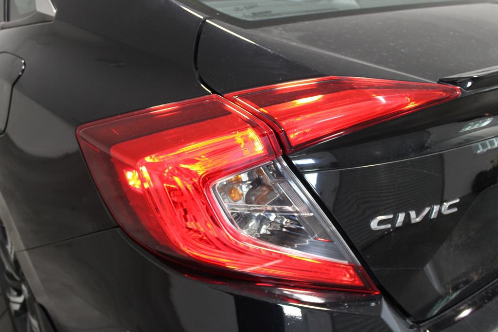 Used 2016 Honda Civic Touring image 49