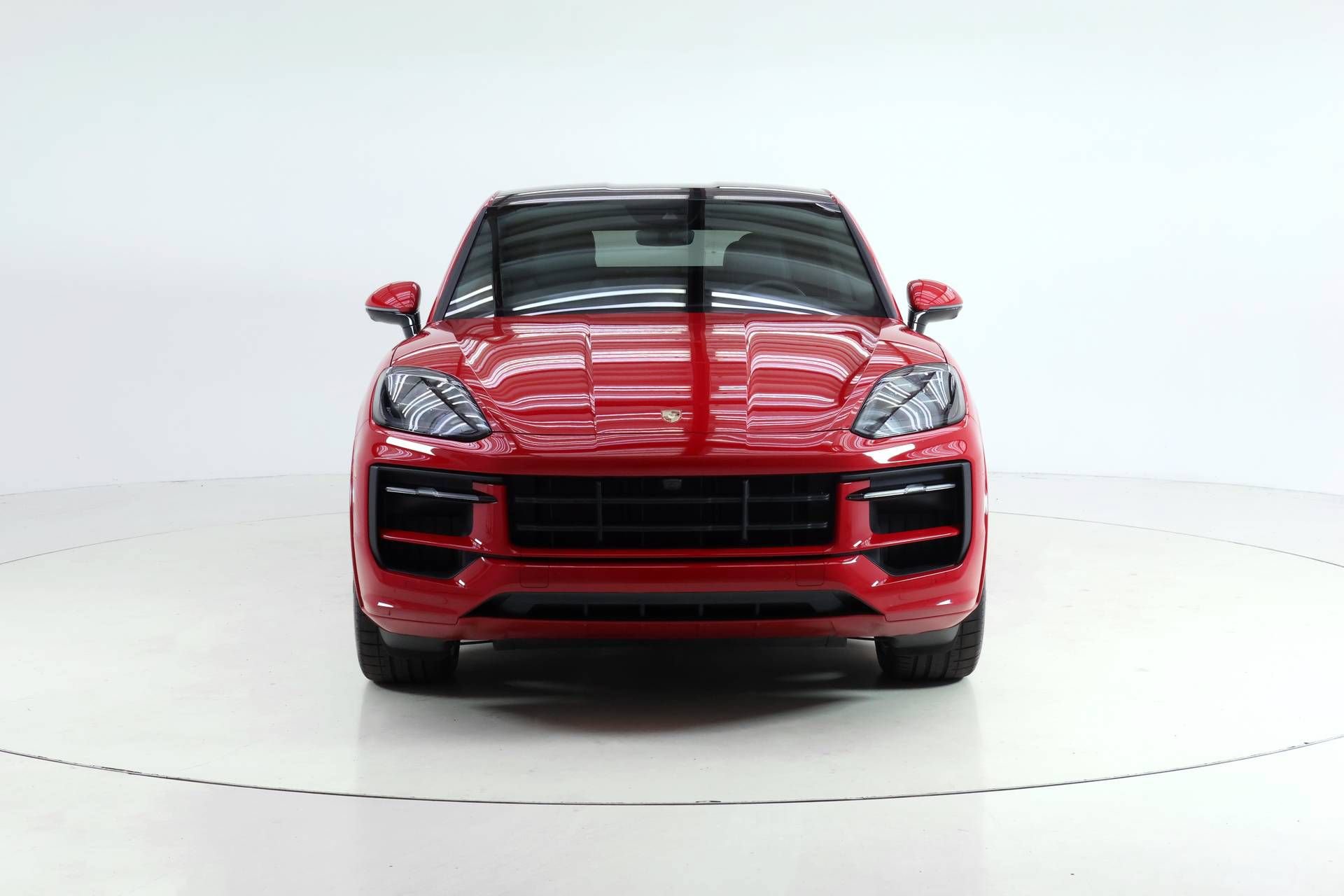 Certified 2025 Porsche Cayenne GTS AWD/4WD image 8