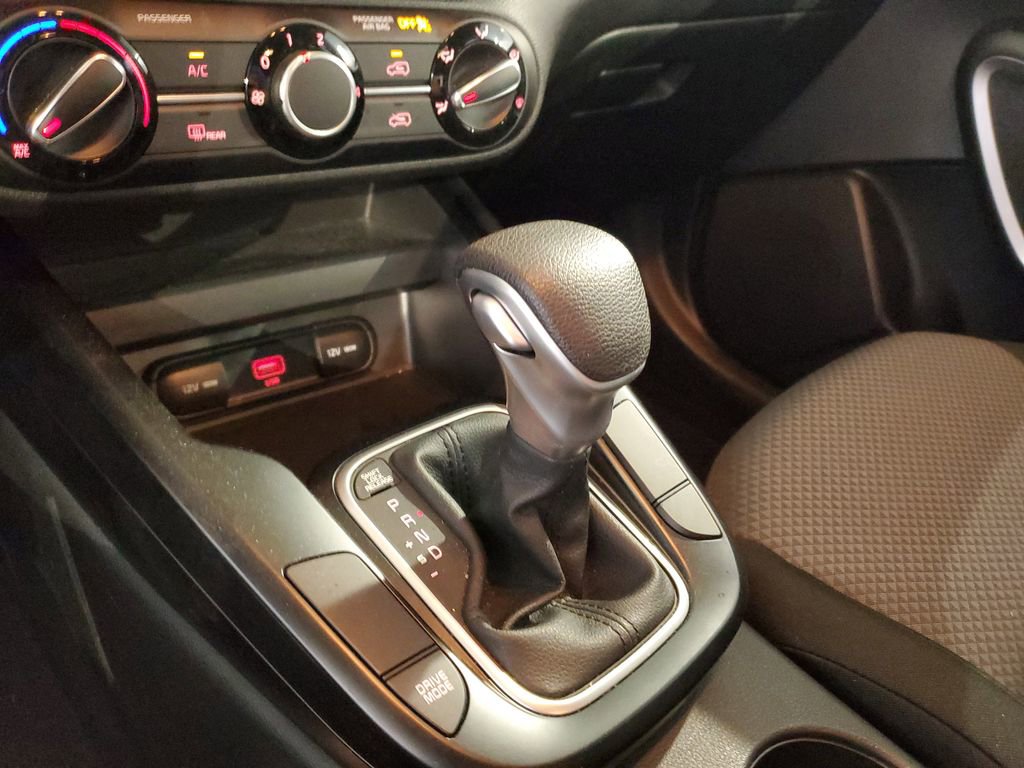 Used 2020 Kia Soul LX FWD image 29