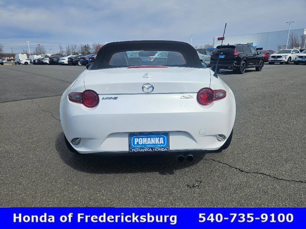 Used 2016 MAZDA MX-5 Miata Grand Touring image 5