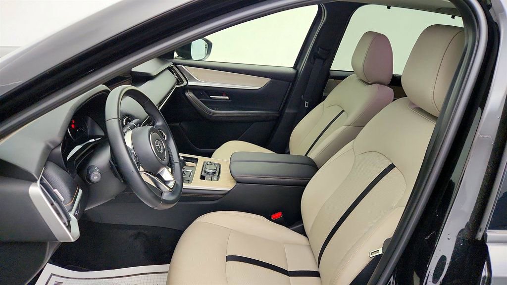 Used 2024 MAZDA CX-90 3.3 Turbo w/ Preferred Plus image 20