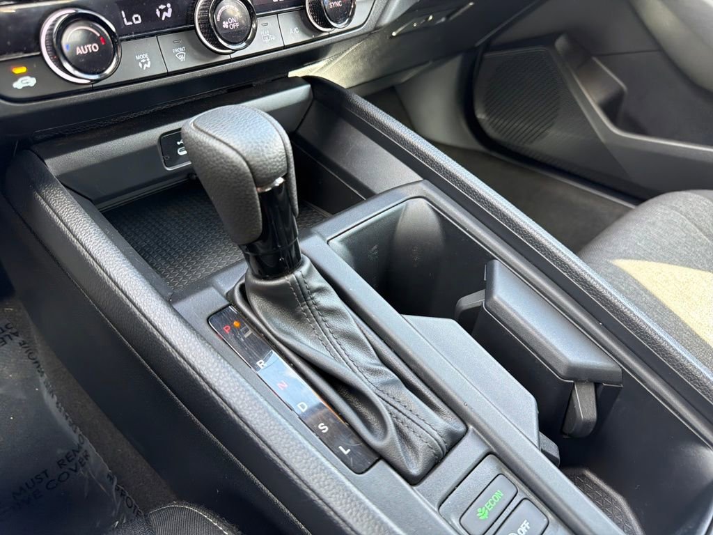 Used 2025 Honda Accord SE image 27