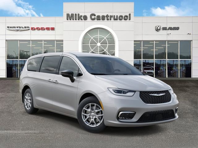 New 2026 Chrysler Pacifica Select image 5