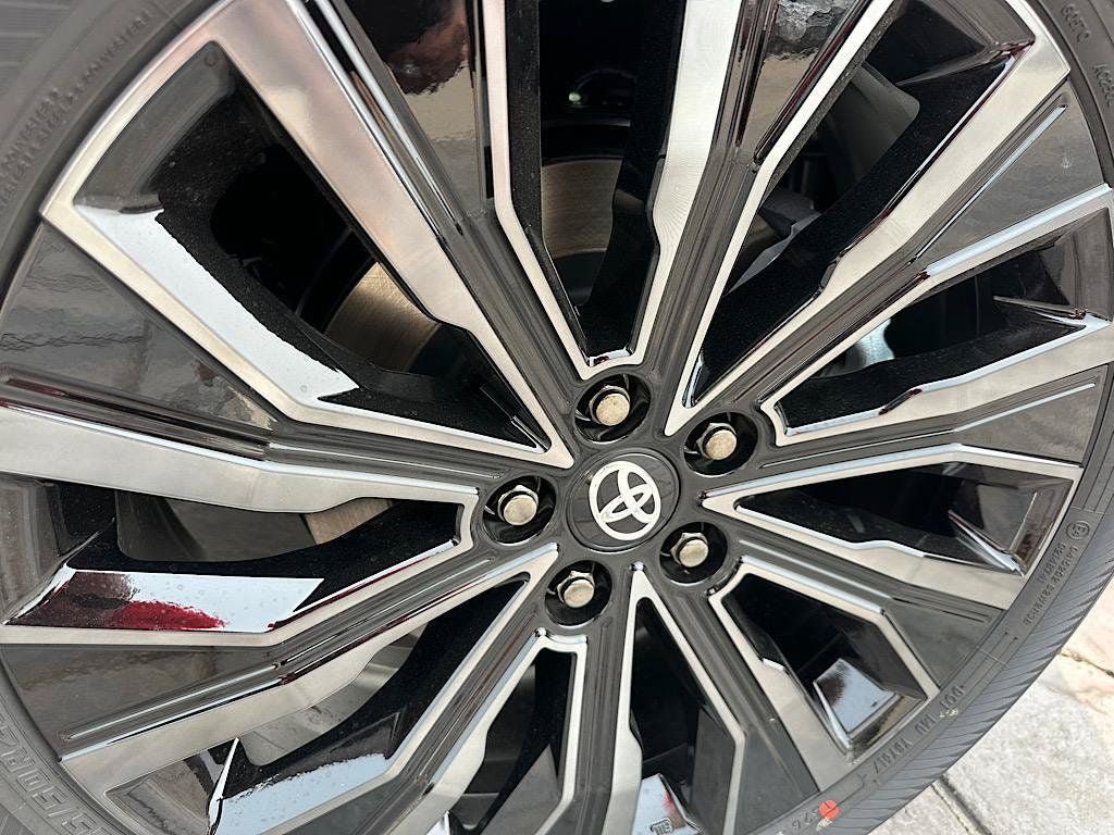 New 2026 Toyota C-HR AWD/4WD image 15