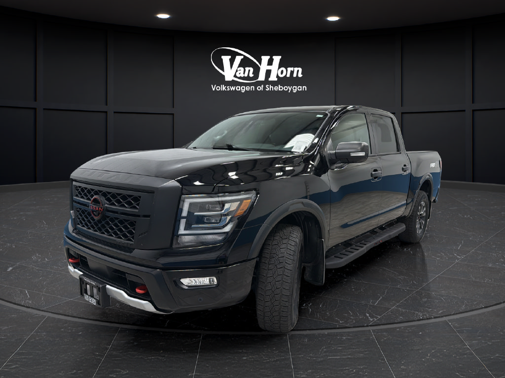 Used 2023 Nissan Titan PRO-4X w/ Pro-4x Convenience Package AWD/4WD image 3