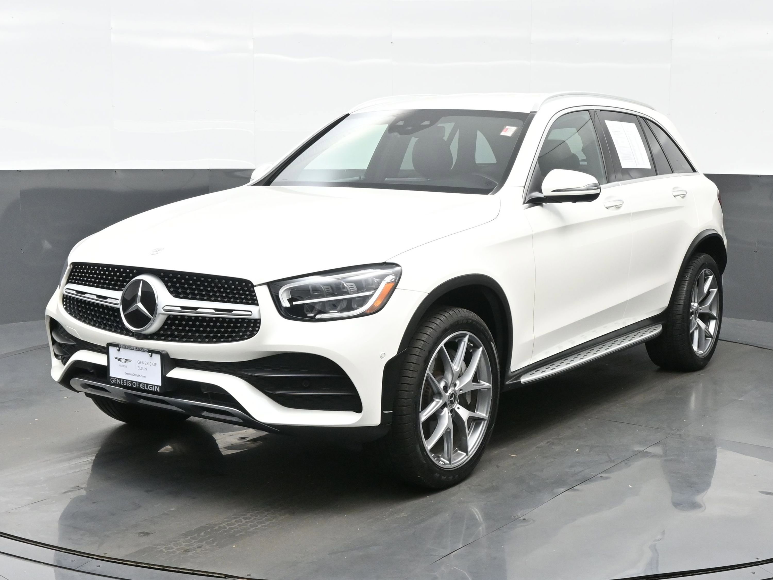 Used 2022 Mercedes-Benz GLC 300 4MATIC image 1