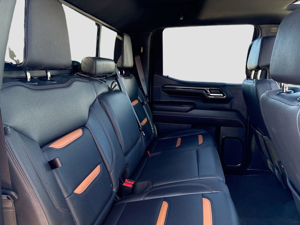 Used 2024 GMC Sierra 1500 AT4 w/ Technology Package image 28