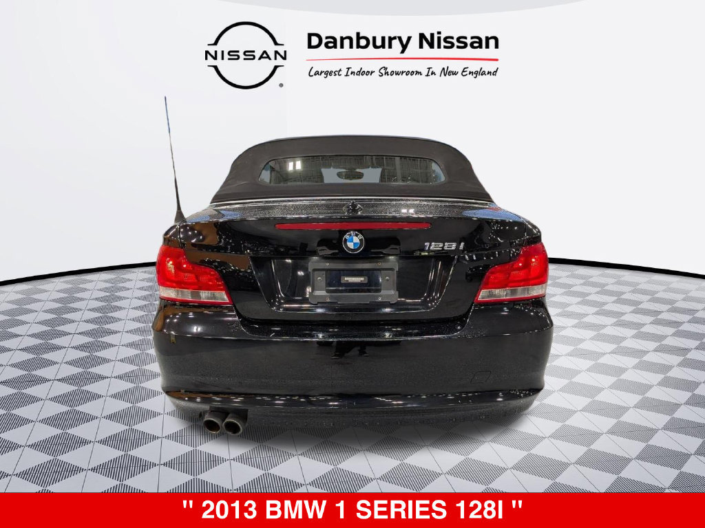 Used 2013 BMW 128i Convertible RWD image 4