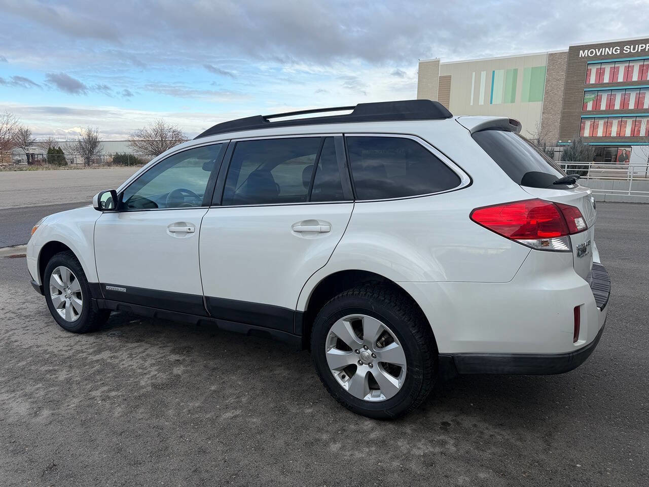 Used 2012 Subaru Outback 2.5i Premium image 8
