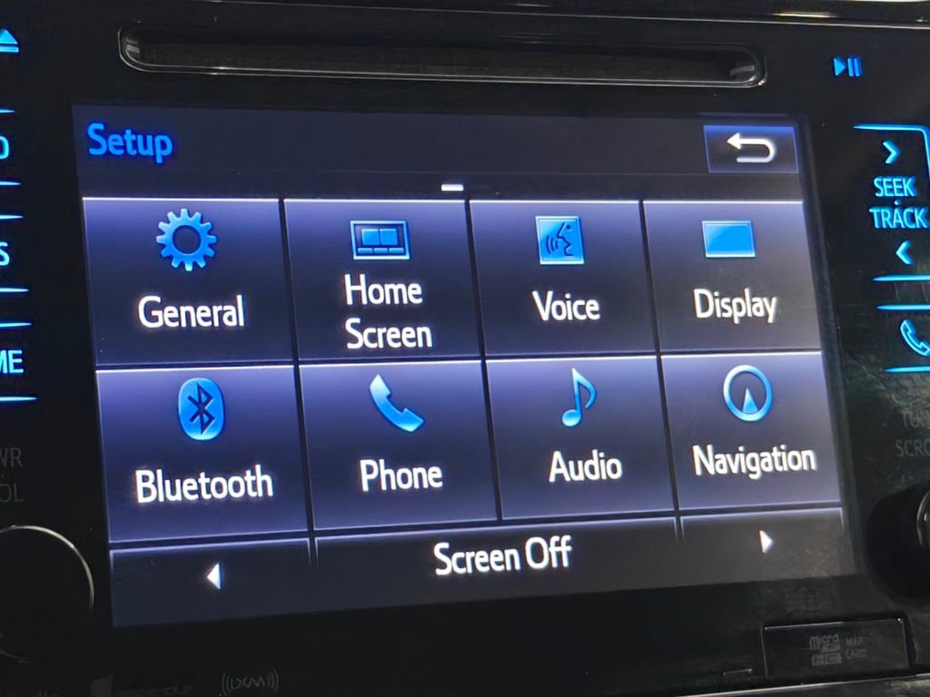 Used 2016 Toyota Prius Three image 37