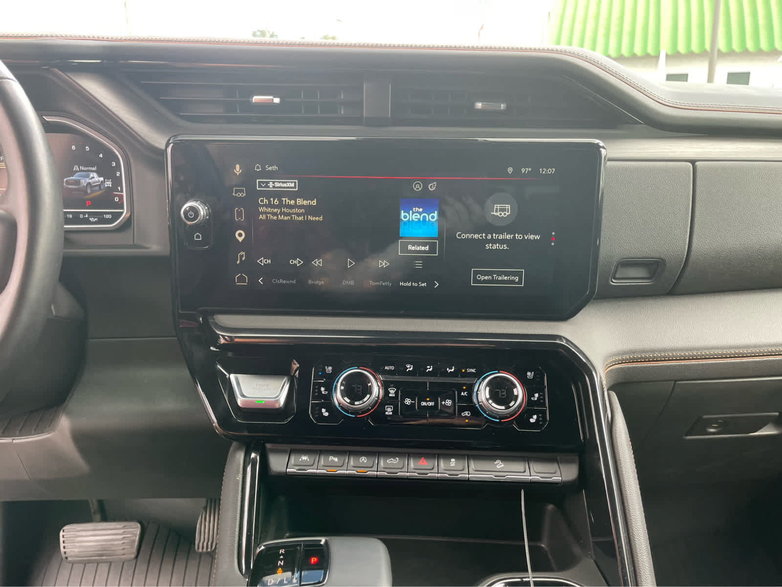 Used 2023 GMC Sierra 1500 AT4 w/ AT4 Premium Package AWD/4WD image 16