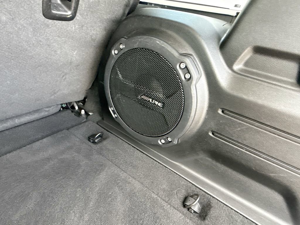 Used 2022 Jeep Wrangler Unlimited Sahara w/ LED Lighting Group AWD/4WD image 31
