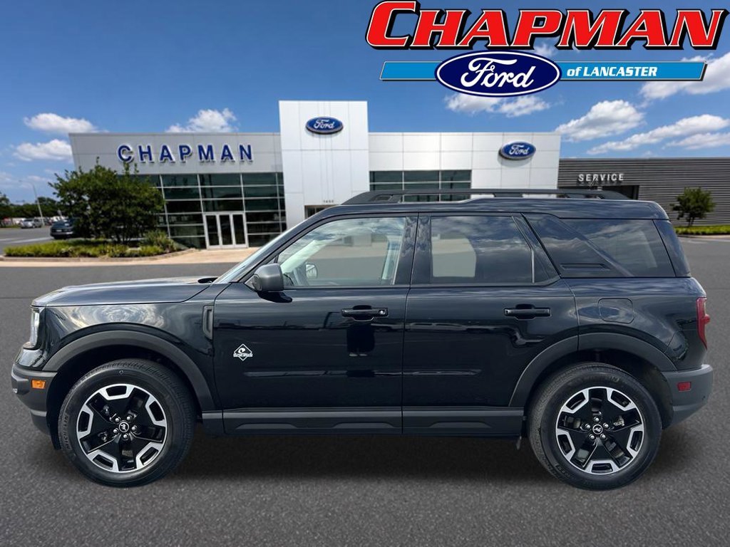 Certified 2024 Ford Bronco Sport Outer Banks w/ Tech Package AWD/4WD image 3