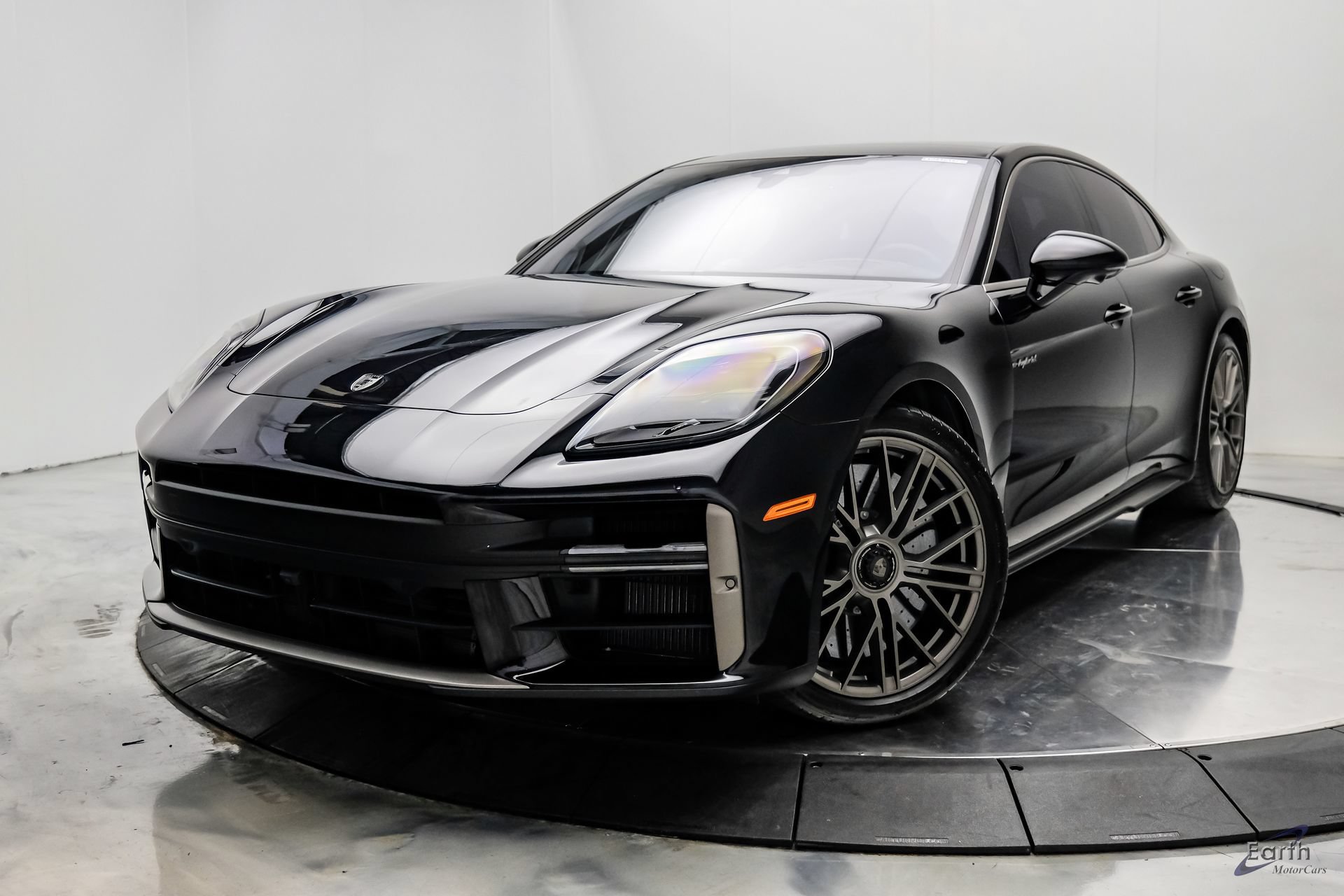 Used 2026 Porsche Panamera Turbo S AWD/4WD image 5
