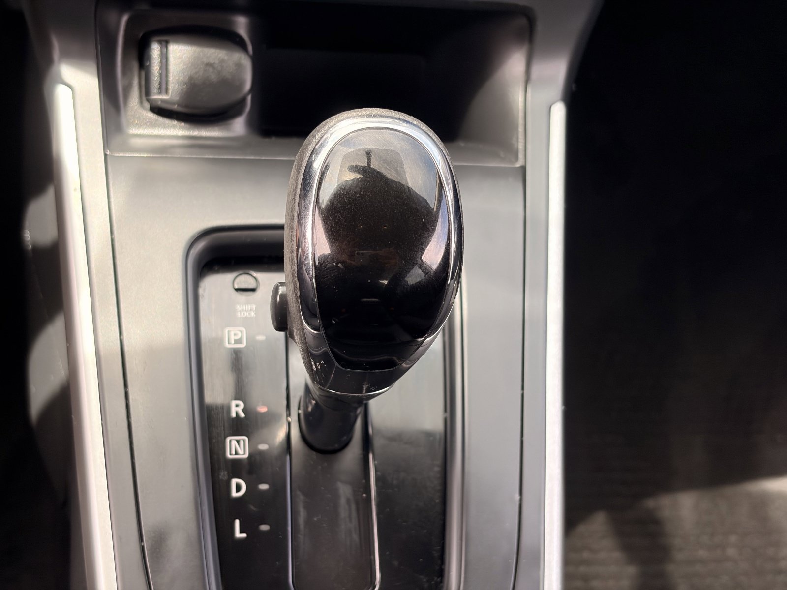 Used 2017 Nissan Sentra SV FWD image 22