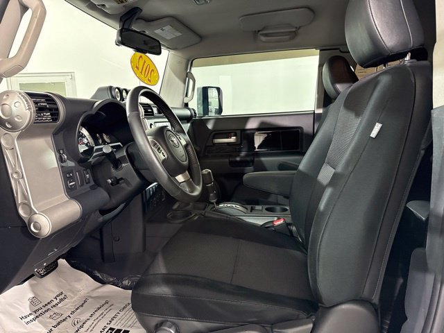 Used 2012 Toyota FJ Cruiser 4WD w/ Upgrade Pkg image 16