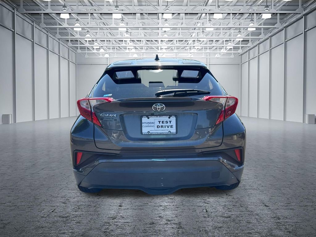 Used 2019 Toyota C-HR XLE image 6