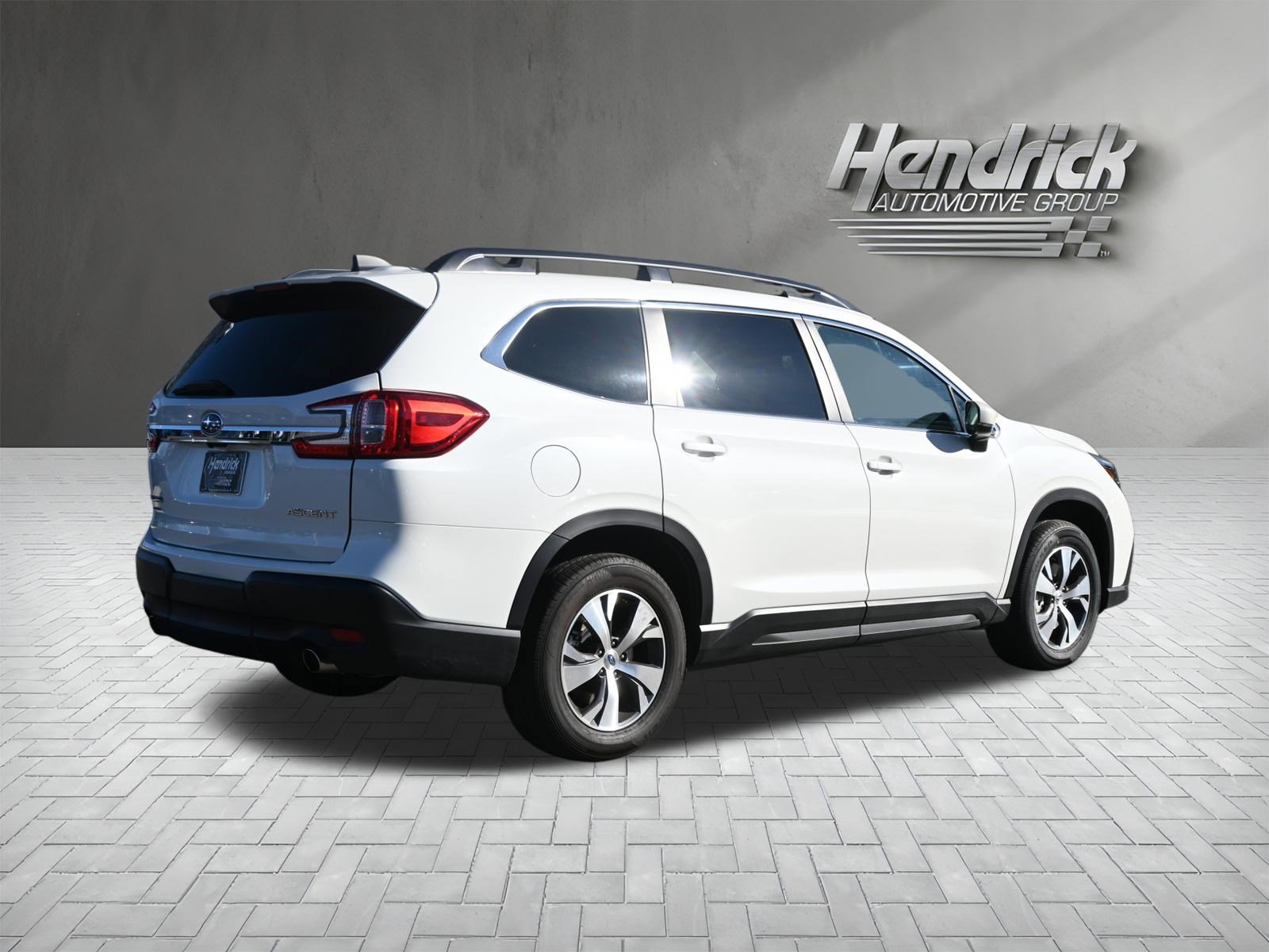 Certified 2025 Subaru Ascent Premium image 9