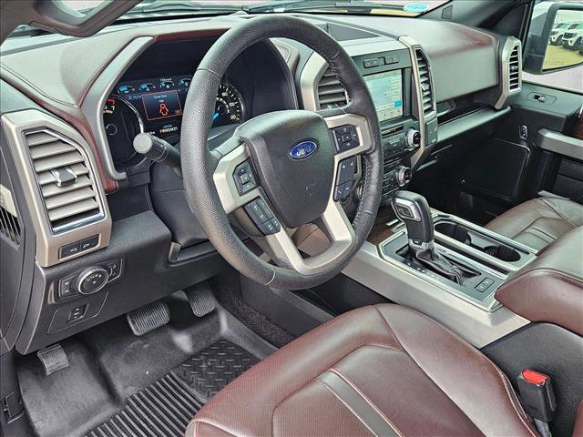 Used 2016 Ford F150 Platinum w/ Equipment Group 701A Luxury image 10