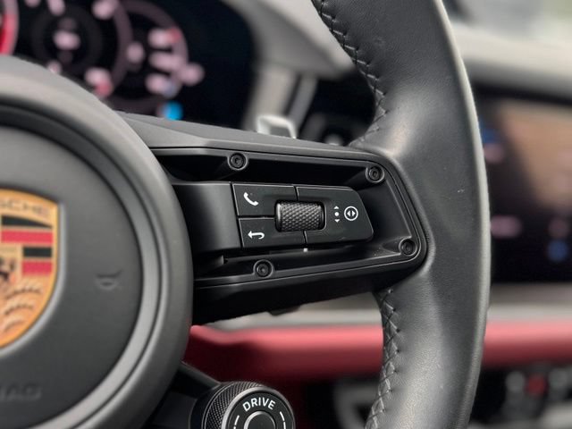 Used 2026 Porsche Cayenne GTS AWD/4WD image 25