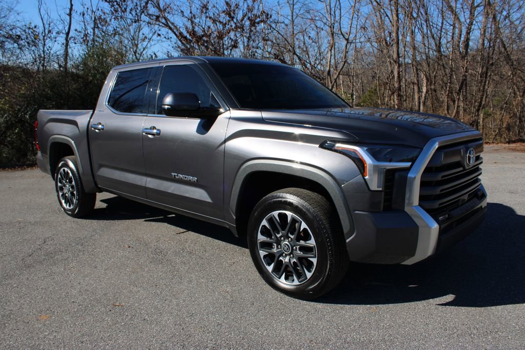 Used 2022 Toyota Tundra Limited image 2