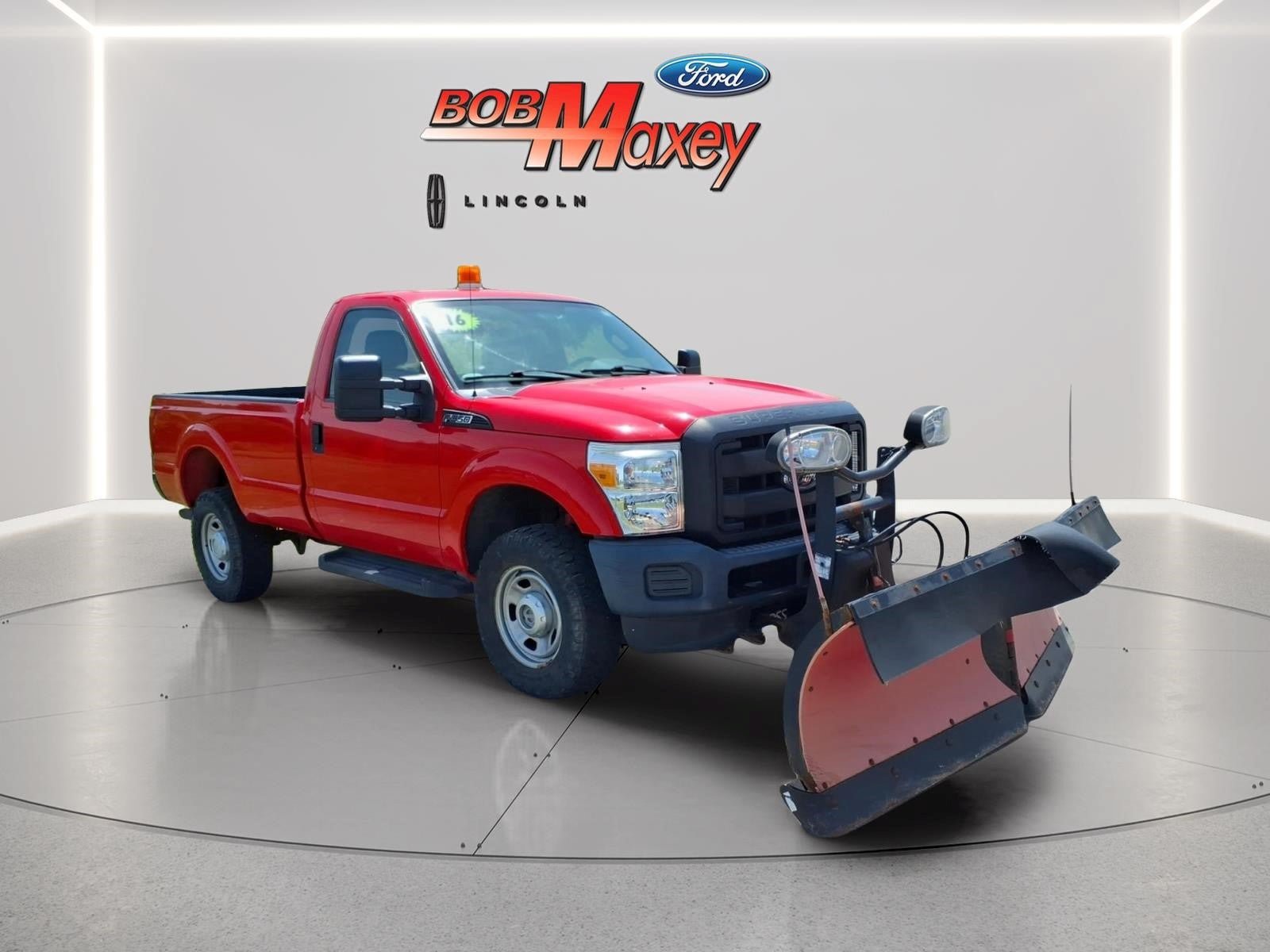 Used 2016 Ford F350 XL AWD/4WD image 3