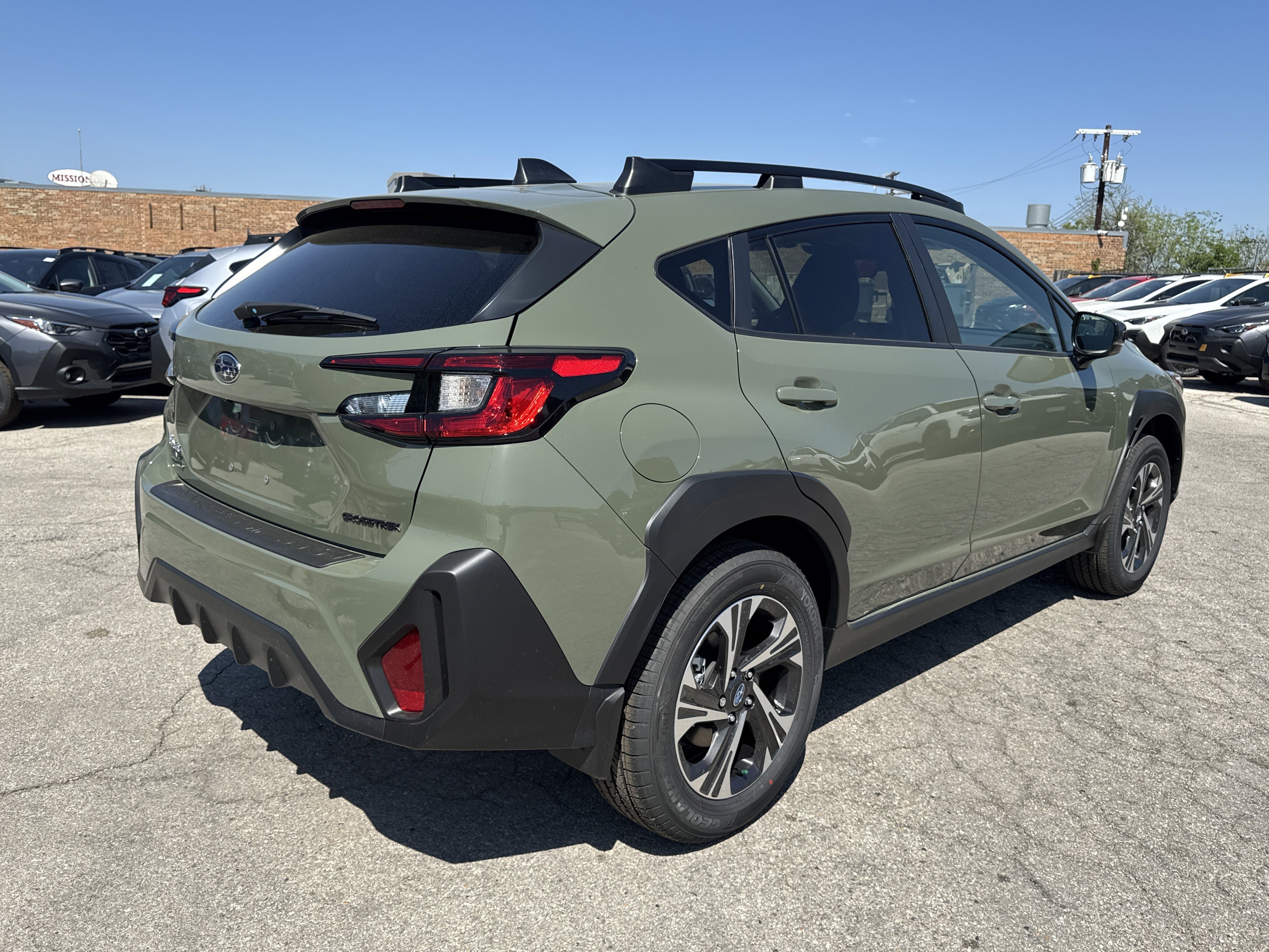 New 2026 Subaru Crosstrek 2.0i Premium AWD/4WD image 3