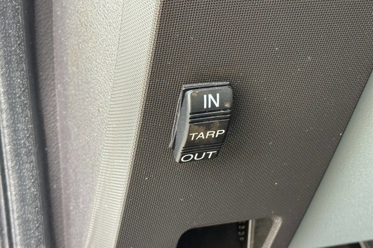 Used 2023 Ford F650 2WD Regular Cab Super Duty image 29