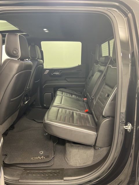 Used 2024 GMC Sierra 1500 AT4X image 17