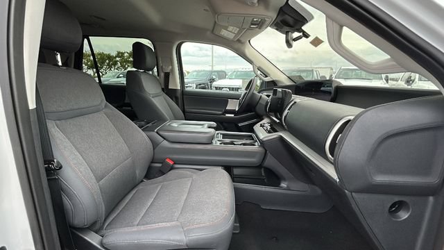 Certified 2025 Ford Expedition Max Active RWD image 11
