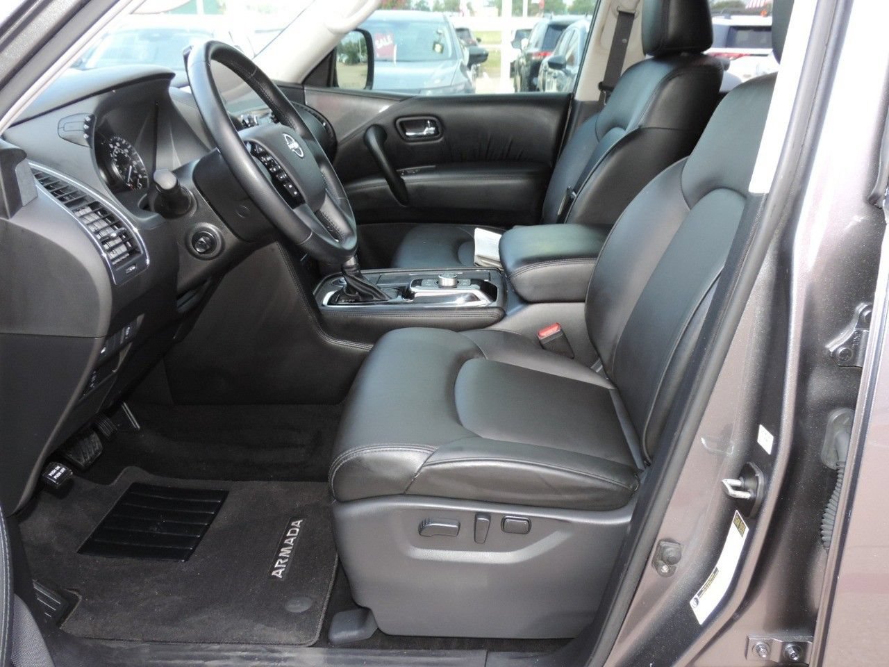 Used 2022 Nissan Armada SV w/ SV Appearance Package RWD image 19