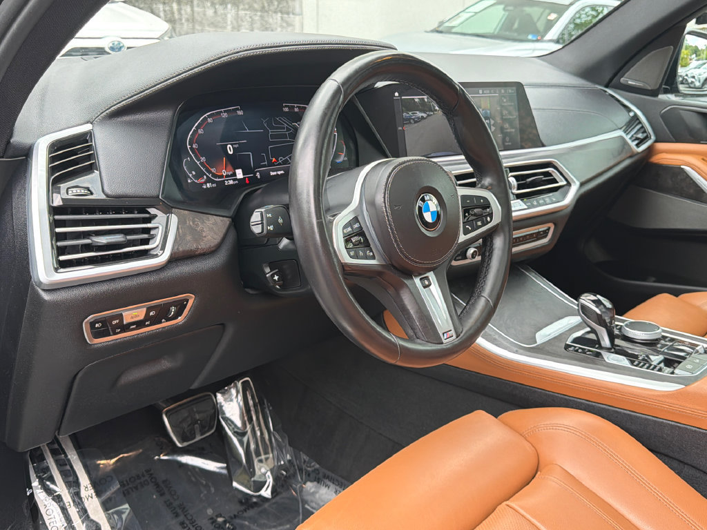 Used 2021 BMW X5 xDrive40i w/ M Sport Package AWD/4WD image 22