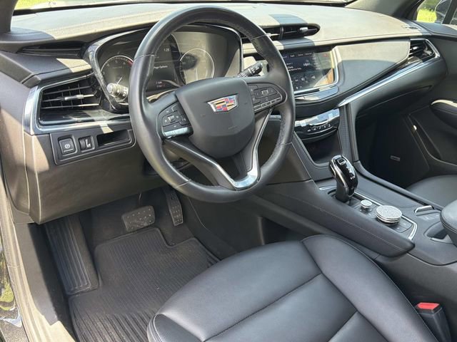 Used 2023 Cadillac XT6 Luxury FWD image 18