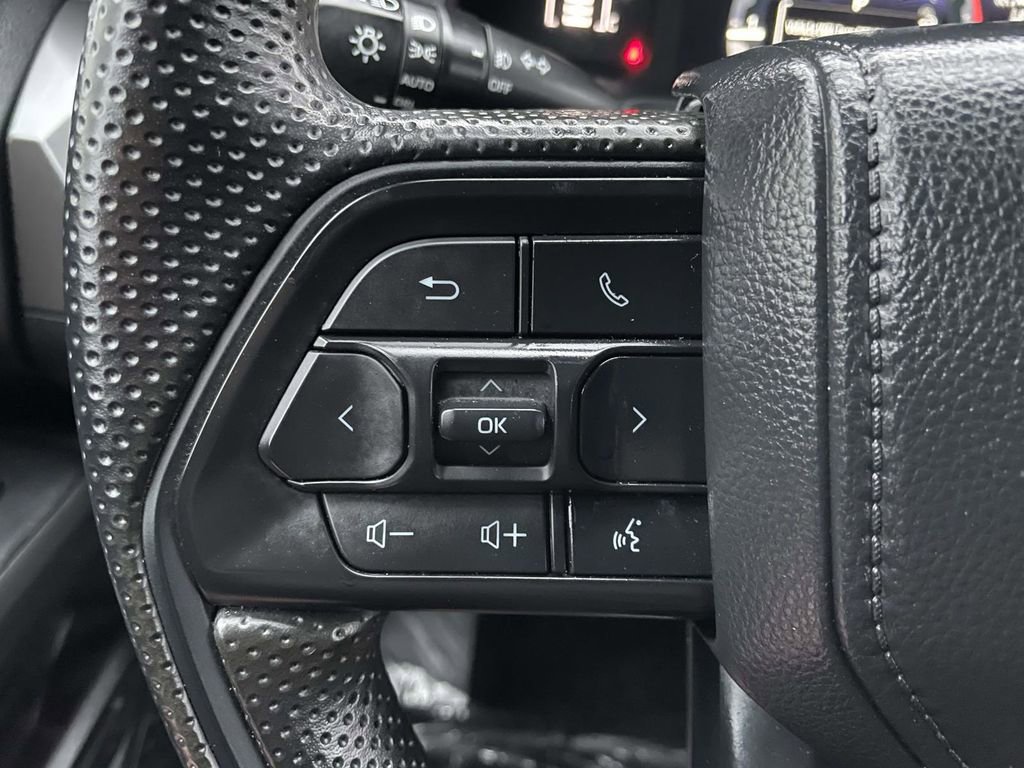 Used 2024 Toyota Tacoma SR5 image 31