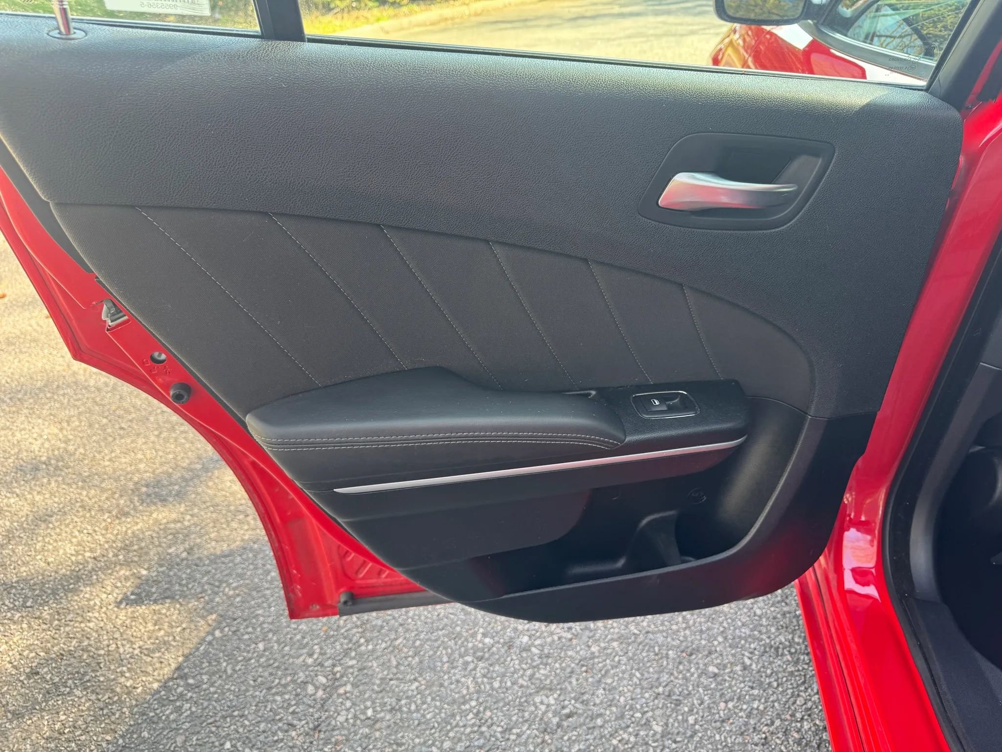 Used 2022 Dodge Charger SXT image 13