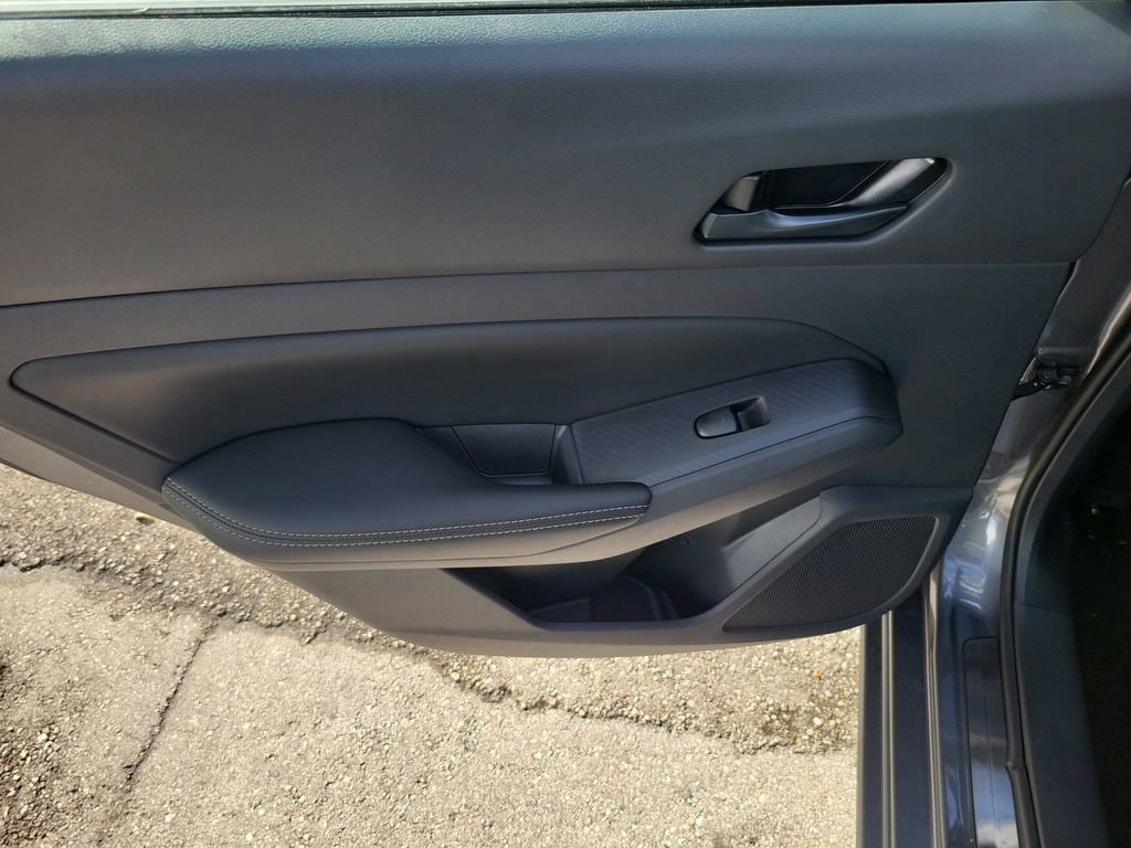 Used 2025 Nissan Altima 2.5 SV w/ SV Special Edition Package image 11