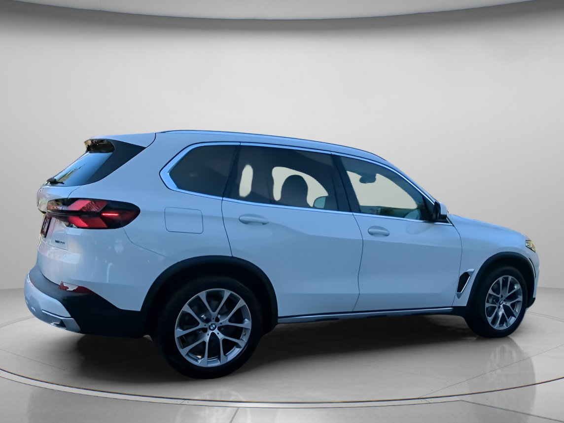 Used 2025 BMW X5 xDrive40i w/ Premium Package AWD/4WD image 29