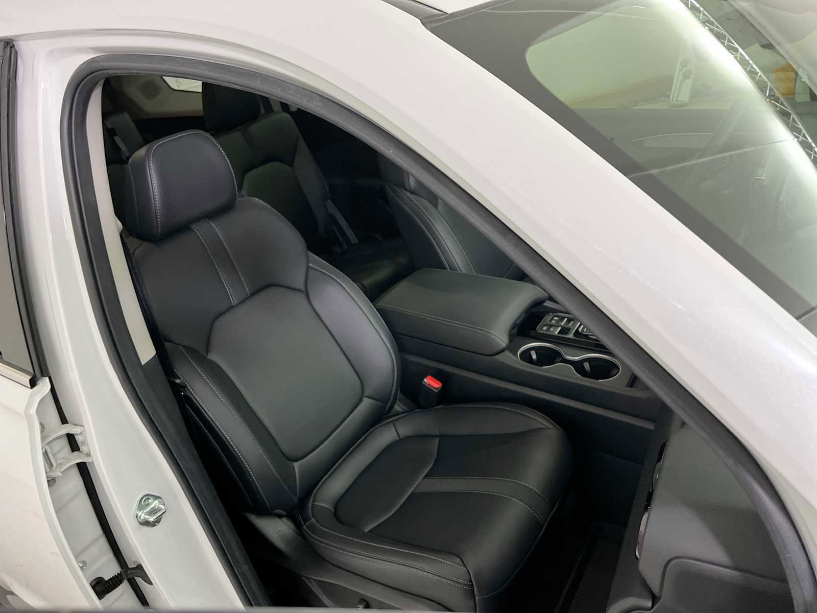 Used 2023 Honda Pilot Touring image 33