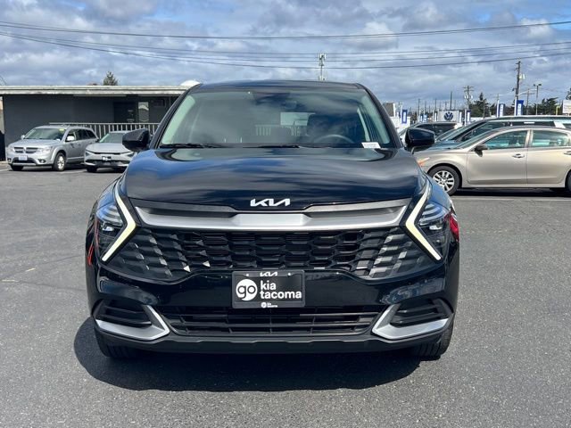Certified 2025 Kia Sportage LX image 4