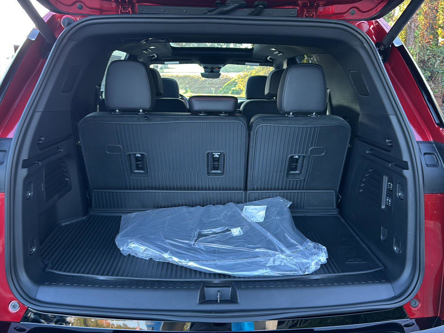 New 2026 Chevrolet Traverse RS w/ LPO, Floor Liner Package image 30