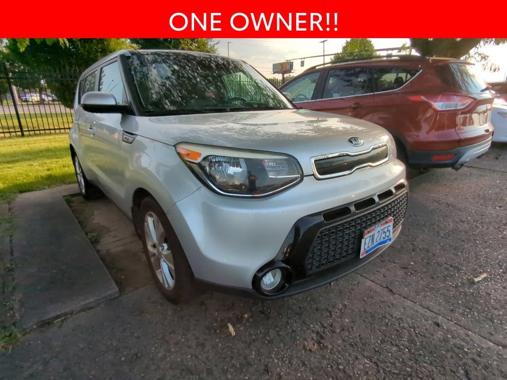 Used 2016 Kia Soul + w/ Primo Package FWD image 3