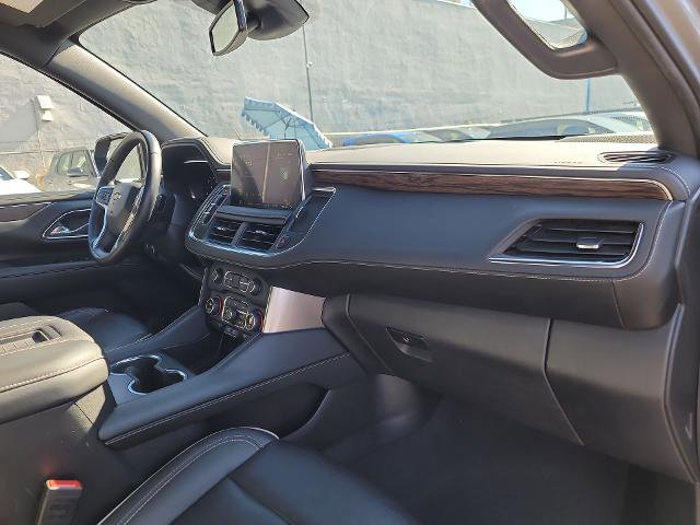 Used 2024 Chevrolet Suburban Premier image 28