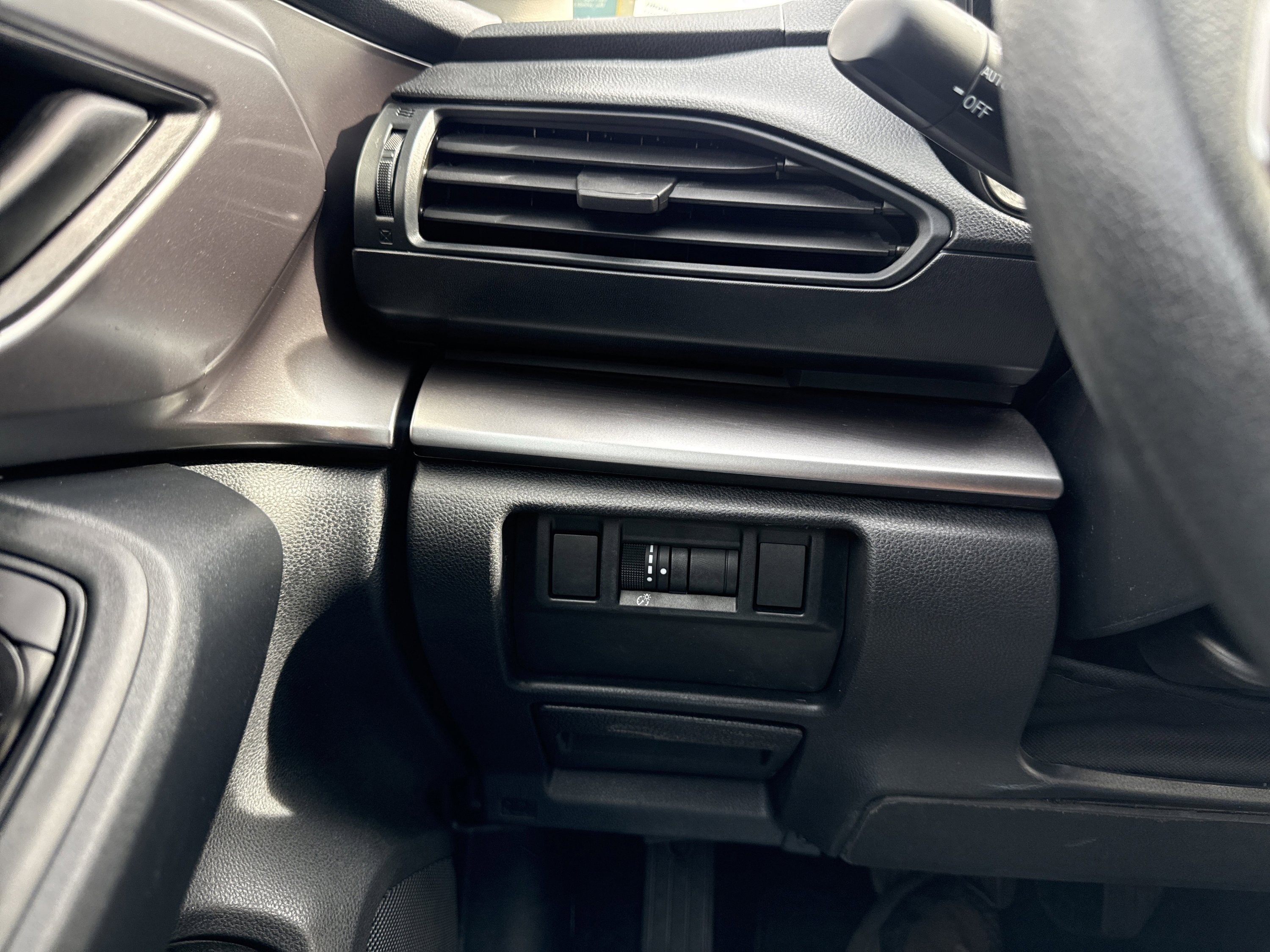 Used 2024 Subaru Impreza 2.0i image 24