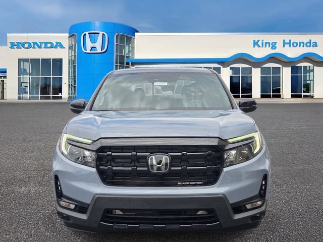 Used 2025 Honda Ridgeline Black Edition image 2