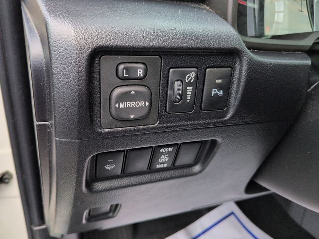 Used 2018 Toyota 4Runner Limited AWD/4WD image 20